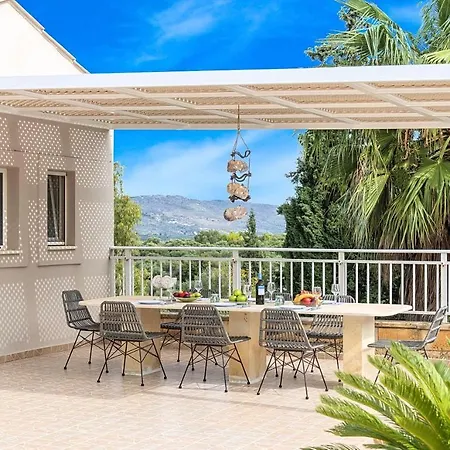 Chrysallis Heated Pool Vryses
